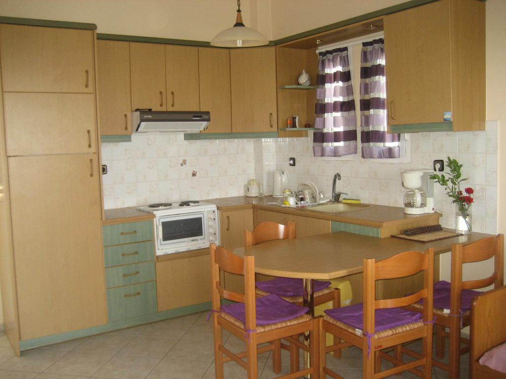 Stelios Apartments Istron Esterno foto