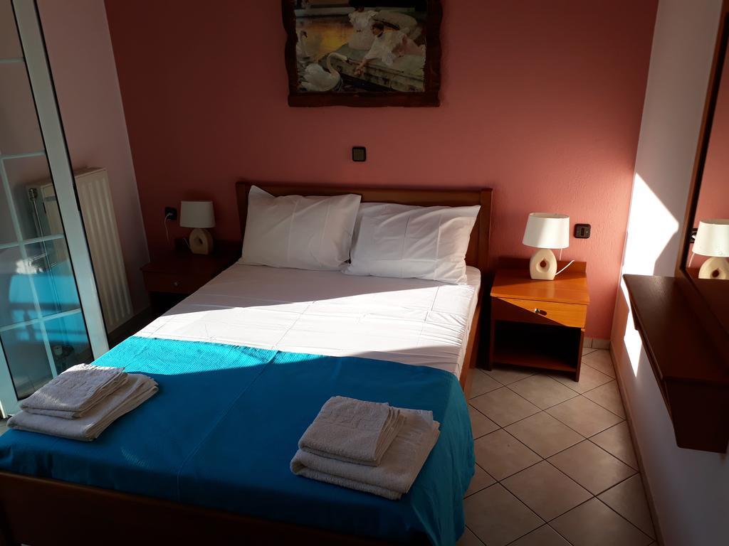 Stelios Apartments Istron Esterno foto